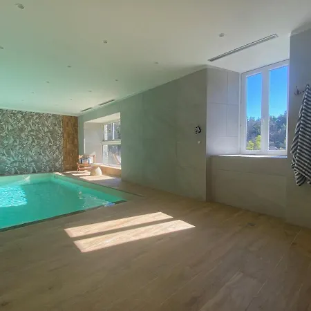 Maison De Charme 9 Pers Piscine Intérieure Et Vue Hébergement de vacances Saint-Martin-de-Valamas