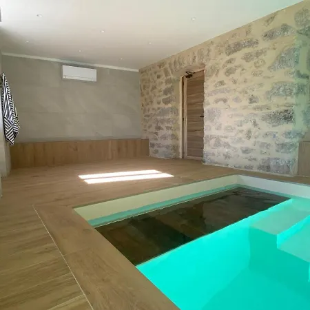 Maison De Charme 9 Pers Piscine Interieure Et Vue